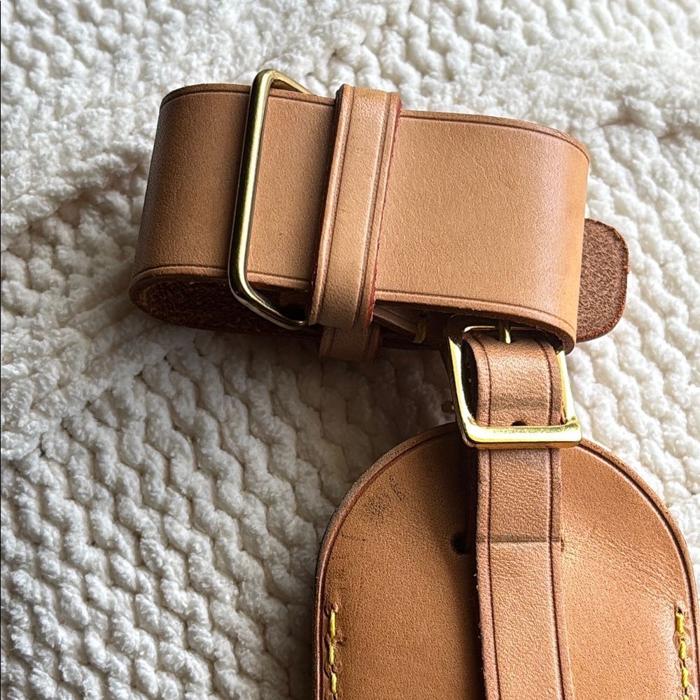 💎AUTHENTIC 💎💕LOUIS VUITTON 💕Brown Leather Luggage Tag - Picture 6 of 7